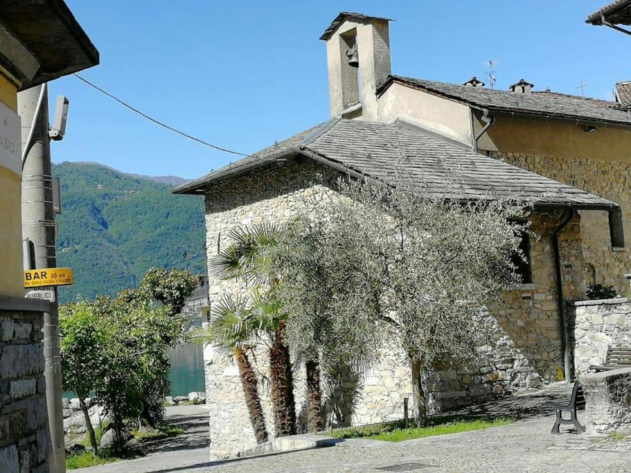 L'Antico Borgo, Un Mix Di Storia E Romanticismo Vila Lierna Exterior foto